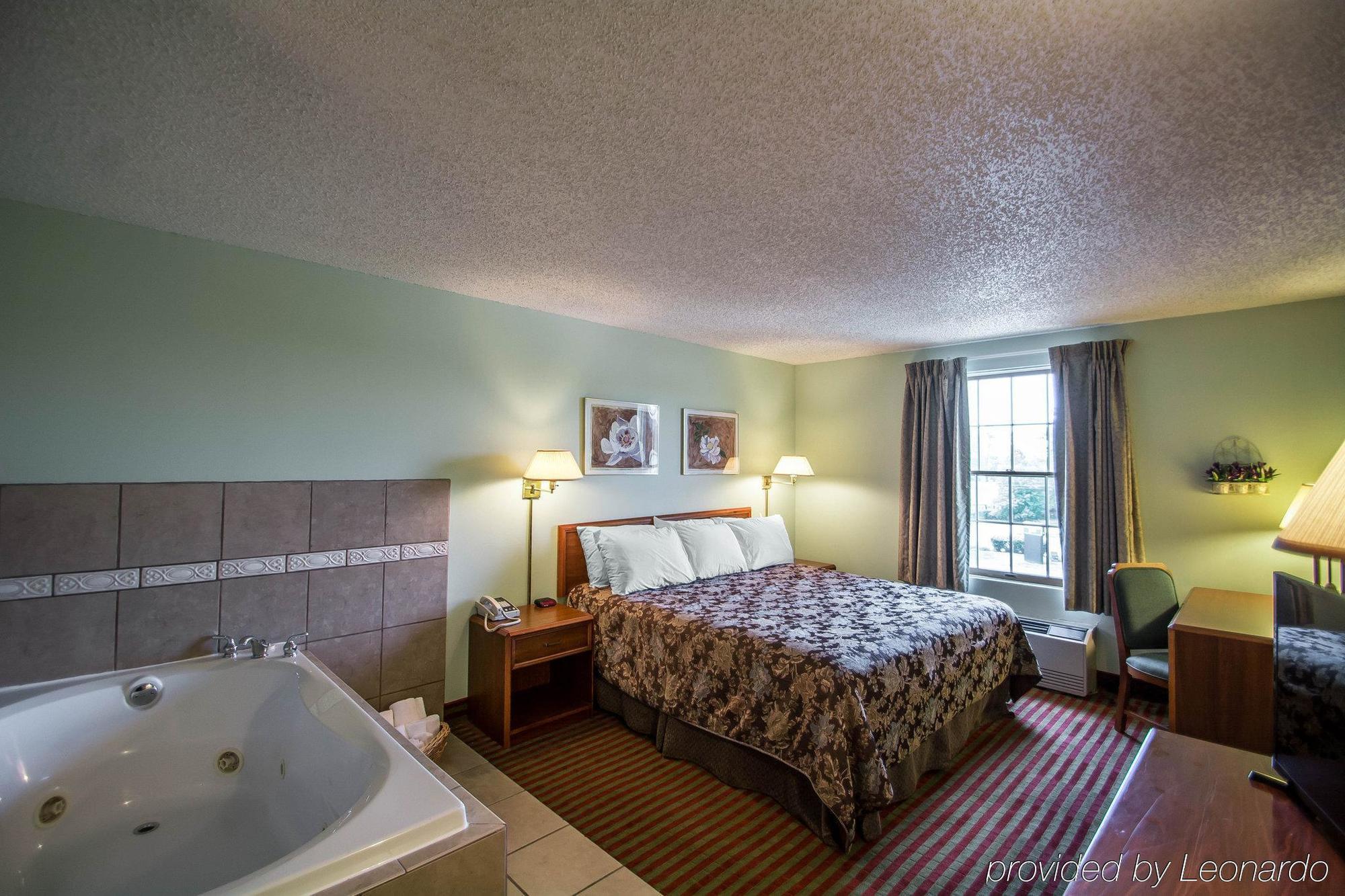 Rodeway Inn 2*